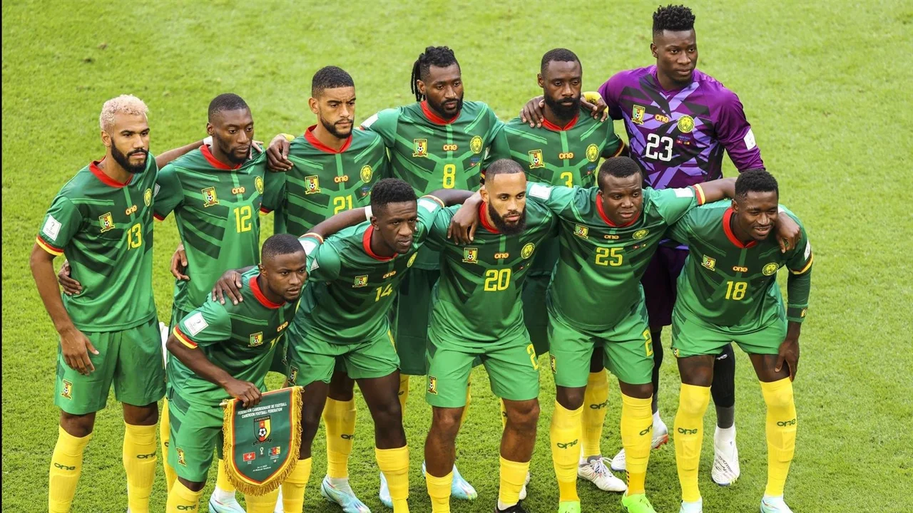 أزمة الرواتب المزدوجة.. مدرب الكاميرون المقال يتقاضى أجره ومكافأة أمم إفريقيا 2026
